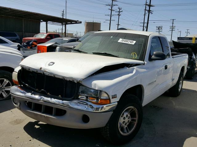 1B7GL22X7XS154571 - 1999 DODGE DAKOTA WHITE photo 2