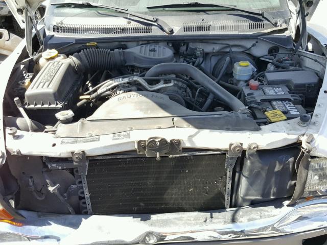 1B7GL22X7XS154571 - 1999 DODGE DAKOTA WHITE photo 7