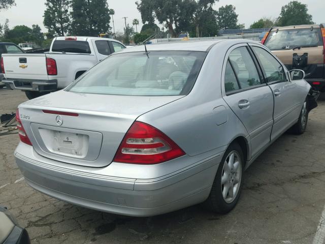 WDBRF64J62F253222 - 2002 MERCEDES-BENZ C 320 SILVER photo 4