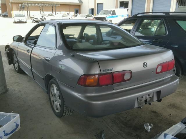 JH4DB7656RS006022 - 1994 ACURA INTEGRA LS GRAY photo 3