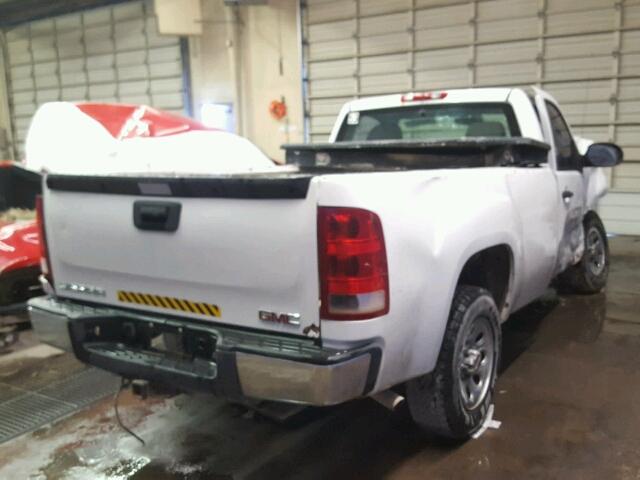 1GTEC14C68Z224906 - 2008 GMC SIERRA C15 WHITE photo 4