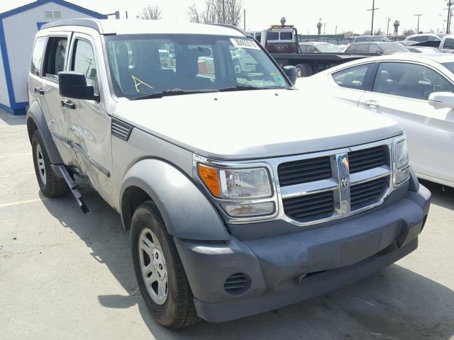 1D8GU28K18W252841 - 2008 DODGE NITRO SXT BEIGE photo 1