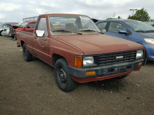 JT4RN55R7F0120674 - 1985 TOYOTA PICKUP 1/2 BURGUNDY photo 1