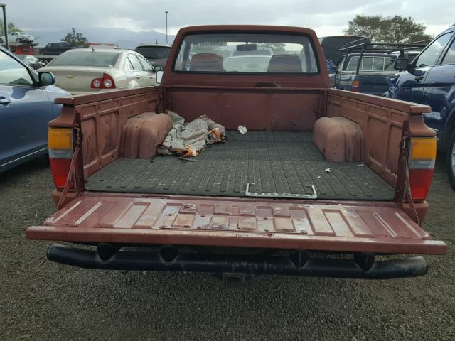 JT4RN55R7F0120674 - 1985 TOYOTA PICKUP 1/2 BURGUNDY photo 6