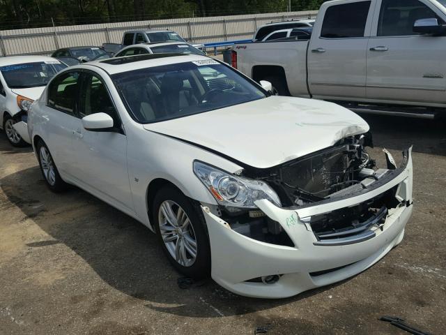 JN1CV6AP3FM502423 - 2015 INFINITI Q40 WHITE photo 1