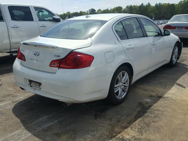 JN1CV6AP3FM502423 - 2015 INFINITI Q40 WHITE photo 4