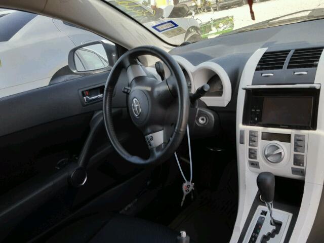 JTKDE167X60093642 - 2006 TOYOTA SCION TC 白色 照片 9