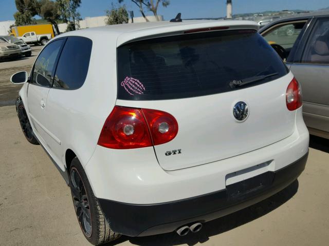 WVWEV71K97W057496 - 2007 VOLKSWAGEN NEW GTI WHITE photo 3