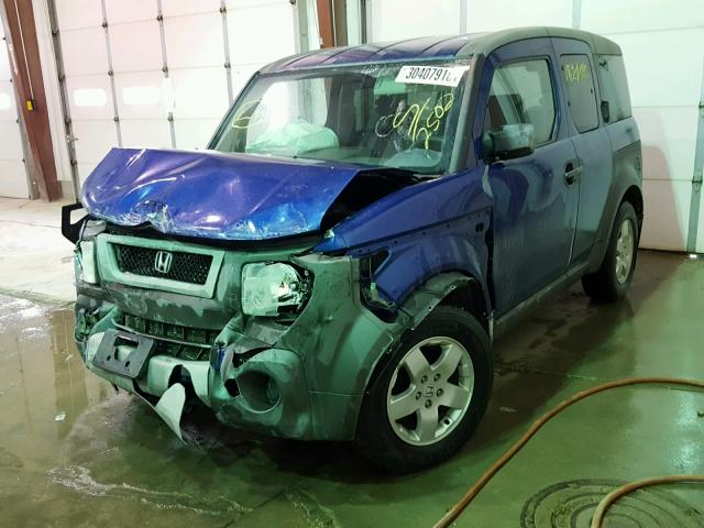 5J6YH28584L012502 - 2004 HONDA ELEMENT EX BLUE photo 2