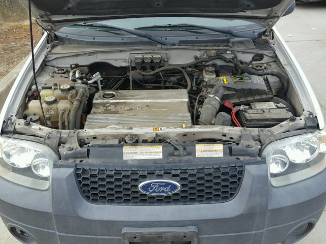 1FMCU95H25KC07677 - 2005 FORD ESCAPE HEV WHITE photo 7