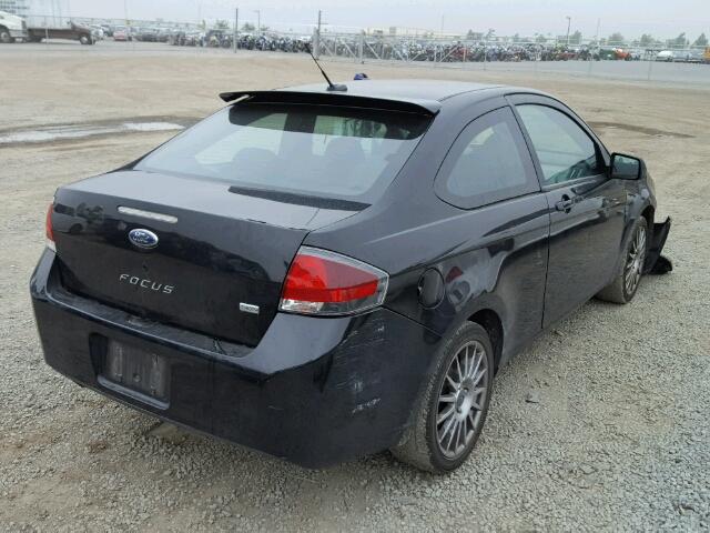 1FAHP33N19W140601 - 2009 FORD FOCUS SES BLACK photo 4