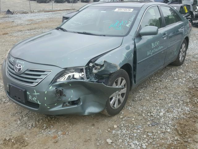 JTNBK46K373020475 - 2007 TOYOTA CAMRY NEW GREEN photo 2