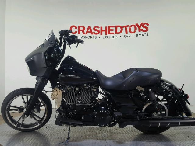 1HD1KRC1XJB610385 - 2018 HARLEY-DAVIDSON FLHXS STRE BLACK photo 5