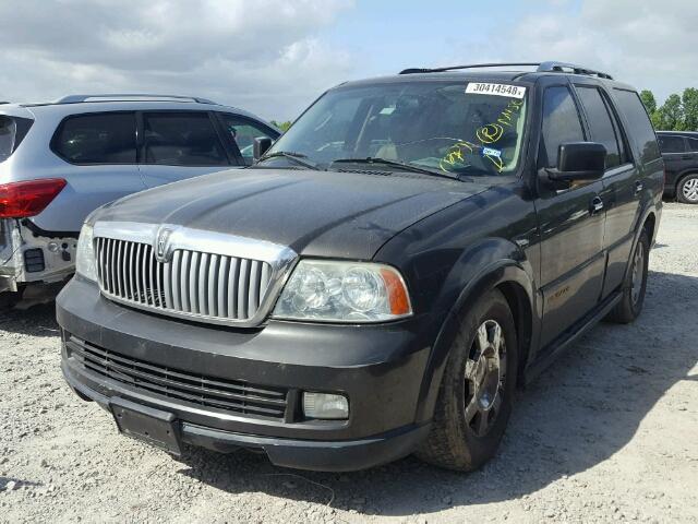 5LMFU27505LJ19726 - 2005 LINCOLN NAVIGATOR CHARCOAL photo 2