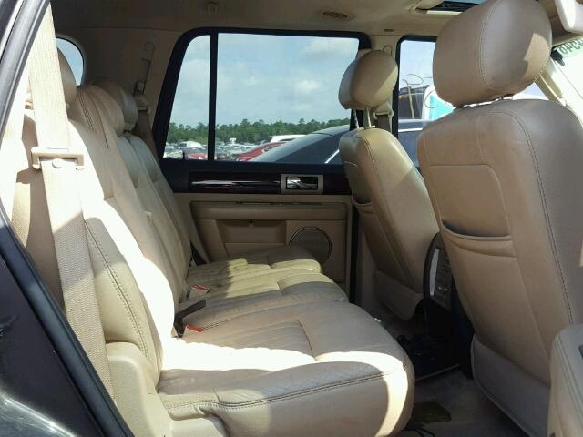 5LMFU27505LJ19726 - 2005 LINCOLN NAVIGATOR CHARCOAL photo 6