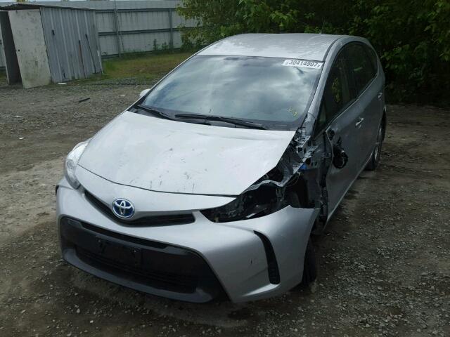 JTDZN3EU2FJ028617 - 2015 TOYOTA PRIUS V SILVER photo 2