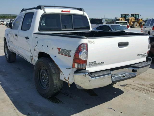 5TFJX4GN4DX017731 - 2013 TOYOTA TACOMA DOU WHITE photo 3