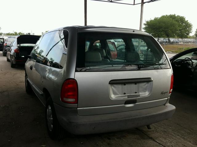 2P4FP25B8YR609779 - 2000 PLYMOUTH VOYAGER SILVER photo 3