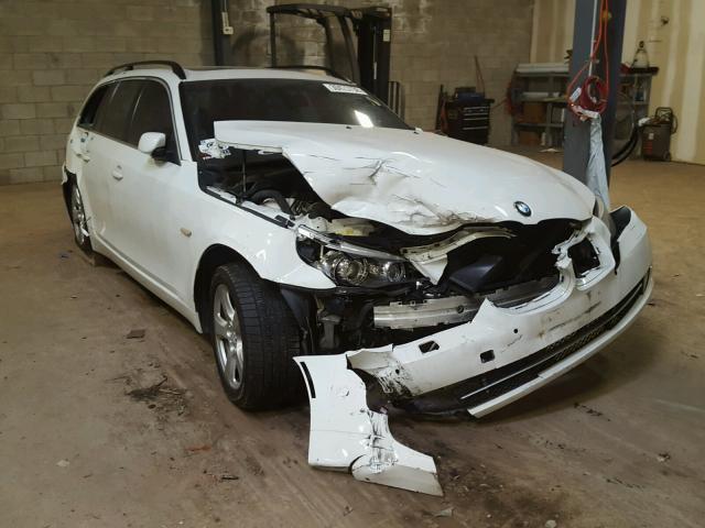 WBAPT73518CX00204 - 2008 BMW 535 XI Սպիտակ լուսանկար 1