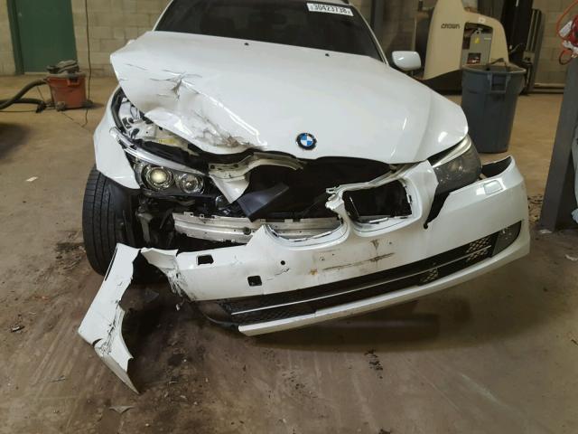WBAPT73518CX00204 - 2008 BMW 535 XI Սպիտակ լուսանկար 7