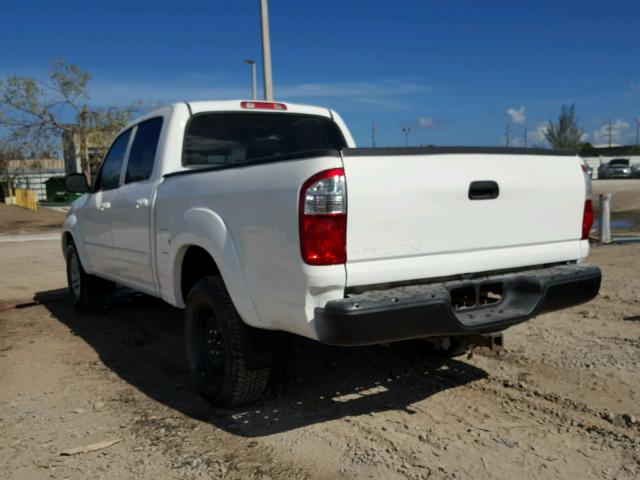 5TBET34156S544090 - 2006 TOYOTA TUNDRA DOU WHITE photo 3