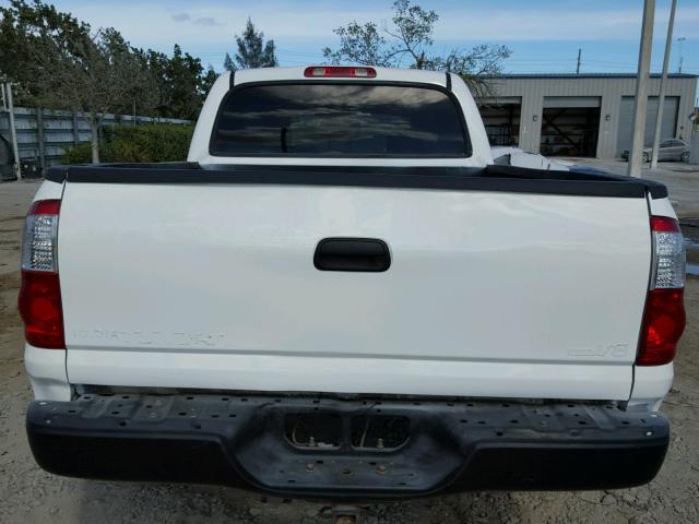 5TBET34156S544090 - 2006 TOYOTA TUNDRA DOU WHITE photo 9