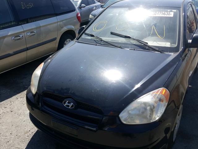 KMHCM36C87U054598 - 2007 HYUNDAI ACCENT GS BLACK photo 9