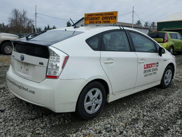 JTDKN3DU4B0296099 - 2011 TOYOTA PRIUS WHITE photo 4