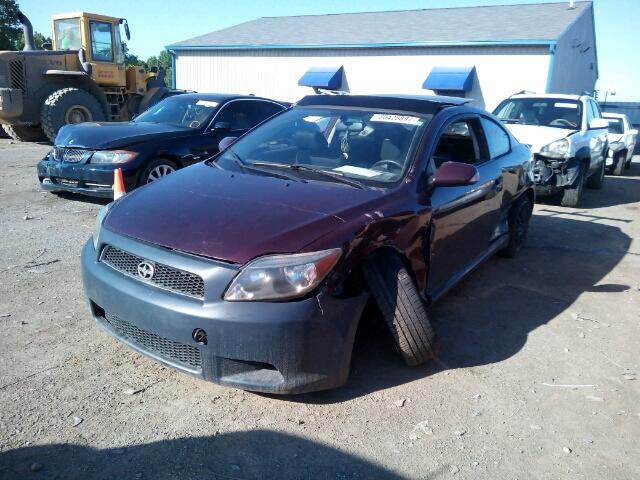 JTKDE177850006205 - 2005 TOYOTA SCION TC MAROON photo 2