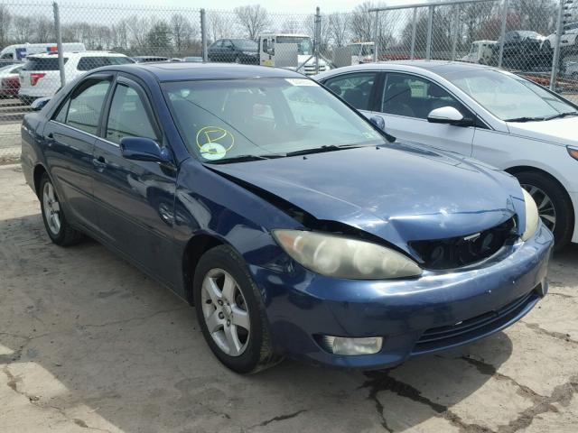 4T1BE32K25U082691 - 2005 TOYOTA CAMRY LE BLUE photo 1