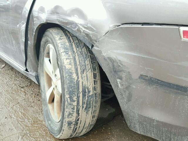 1G1ZC5E17BF348481 - 2011 CHEVROLET MALIBU 1LT 棕色 照片 9