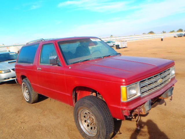 1G8CT18B2E8240458 - 1984 CHEVROLET BLAZER S10 BURGUNDY photo 1