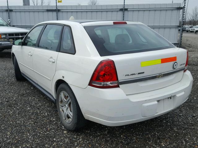 1G1ZS68NX7F260717 - 2007 CHEVROLET MALIBU MAX WHITE photo 3