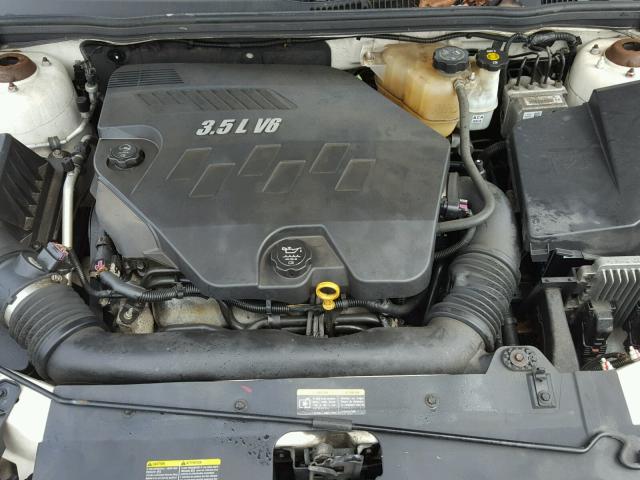 1G1ZS68NX7F260717 - 2007 CHEVROLET MALIBU MAX WHITE photo 7