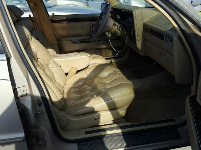 1C3BC6631KD574594 - 1989 CHRYSLER NEW YORKER TAN photo 5