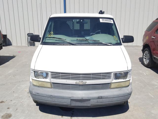 1GCDM19X34B112622 - 2004 CHEVROLET ASTRO WHITE photo 9