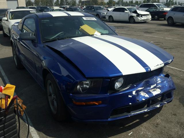 1ZVHT82H955248914 - 2005 FORD MUSTANG GT BLUE photo 1