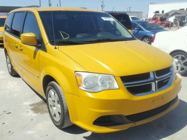 2D4RN3DG9BR656498 - 2011 DODGE GRAND CARA YELLOW photo 1