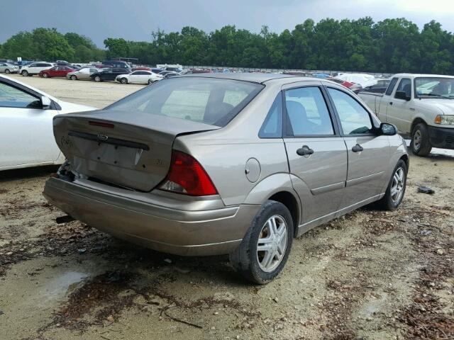 1FAFP34Z64W150395 - 2004 FORD FOCUS SE C GRAY photo 4