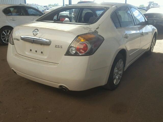 1N4AL2AP3CC164757 - 2012 NISSAN ALTIMA 2.5 WHITE photo 4