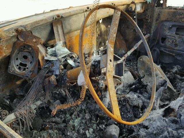 1GBP7H1C92J517302 - 2002 CHEVROLET C-SERIES C BURN photo 8