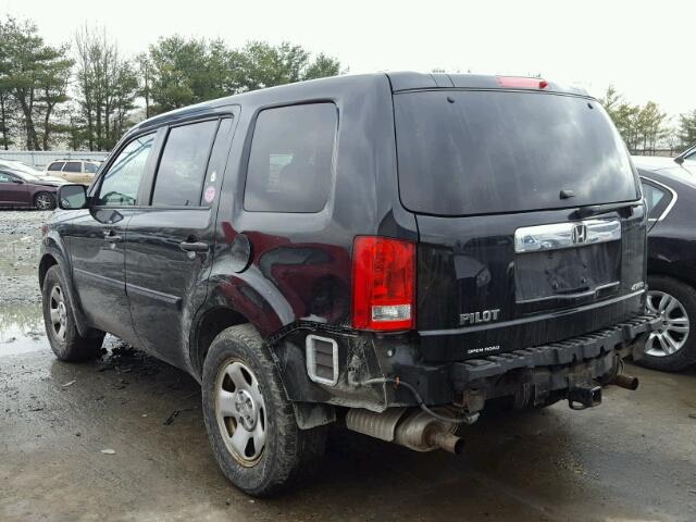 5FNYF4H24AB013027 - 2010 HONDA PILOT LX BLACK photo 3