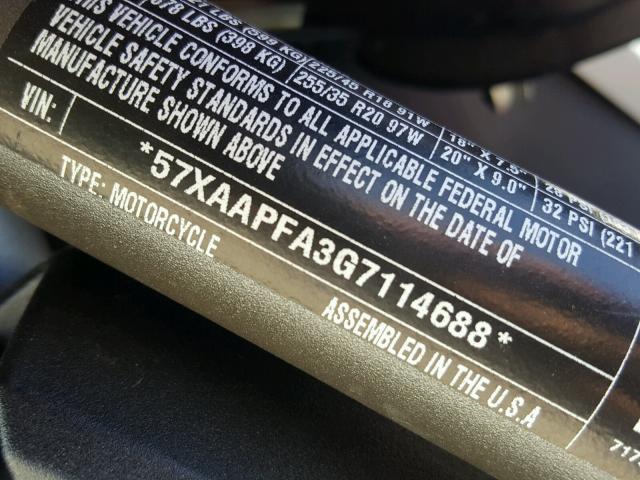 57XAAPFA3G7114688 - 2016 POLARIS SLINGSHOT SILVER photo 10