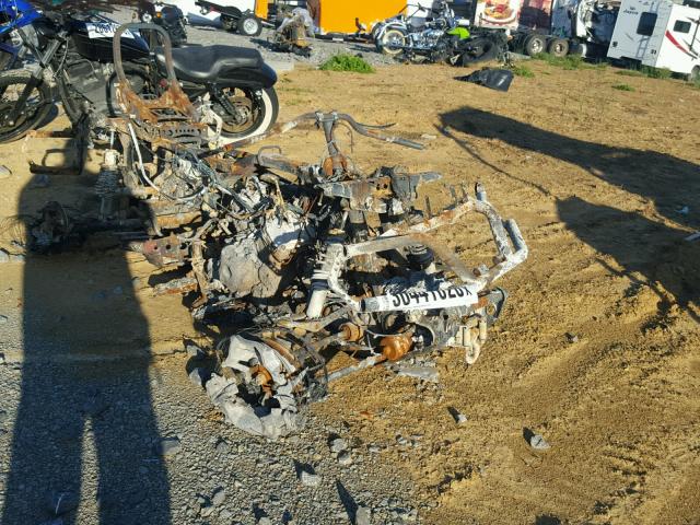 3JBLPPJ17EJ000031 - 2014 CAN-AM OUTLANDER BURN photo 1