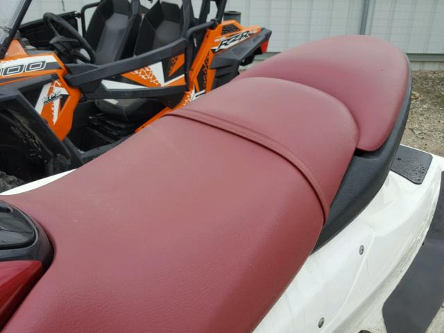 HPSE0755B505 - 2005 HONDA JET SKI MAROON photo 6