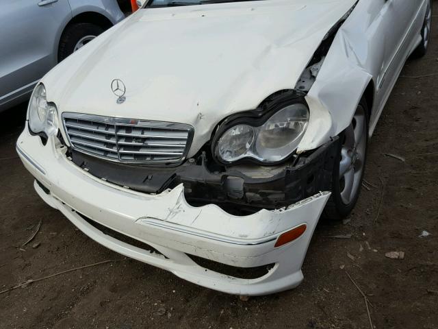 WDBRF52H56A912386 - 2006 MERCEDES-BENZ C GENERATI WHITE photo 9