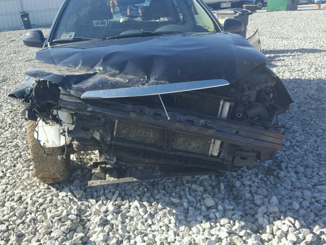 KNAFE161555074104 - 2005 KIA SPECTRA5 BLACK photo 9