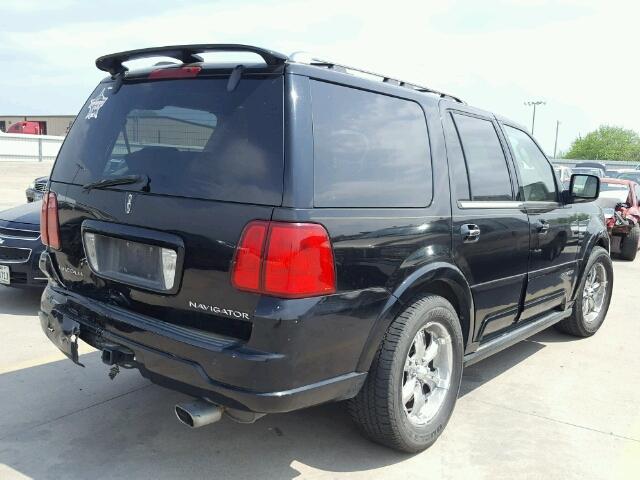 5LMFU27R74LJ38033 - 2004 LINCOLN NAVIGATOR BLACK photo 4