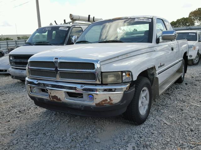 1B7HC13Y8VJ580388 - 1997 DODGE RAM 1500 WHITE photo 2