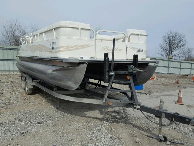 BNT47183F809 - 2009 BENTLEY BOAT WHITE photo 1